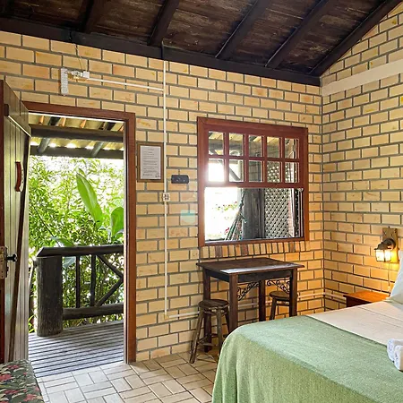 Pousada Sentiero - Praia Do Rosa Room photo